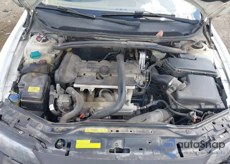 2004 Volvo Xc70 2.5T из США, поврежденный, VIN YV1SZ59H041163228